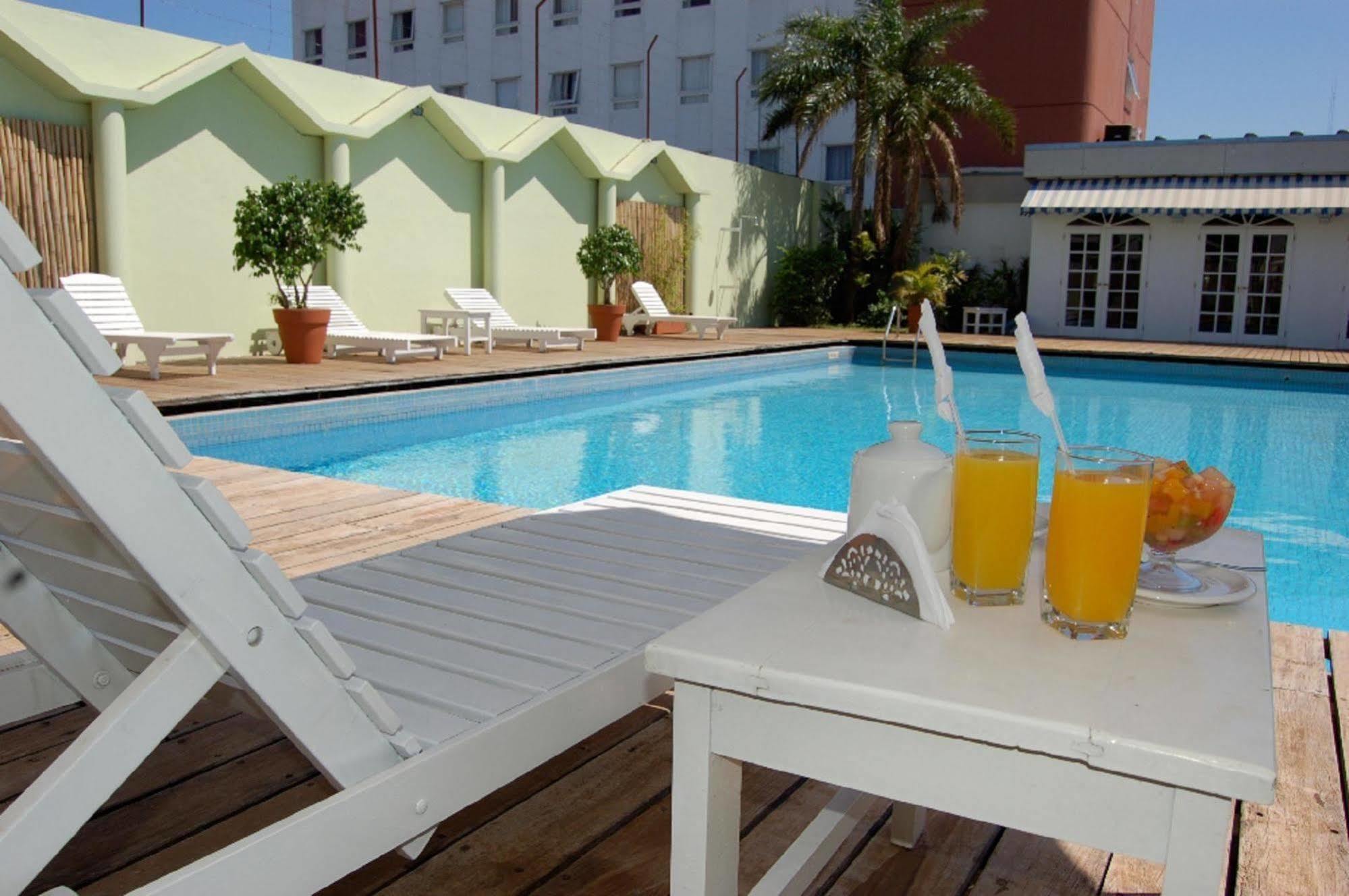 Julio Cesar Hotel Posadas Dış mekan fotoğraf